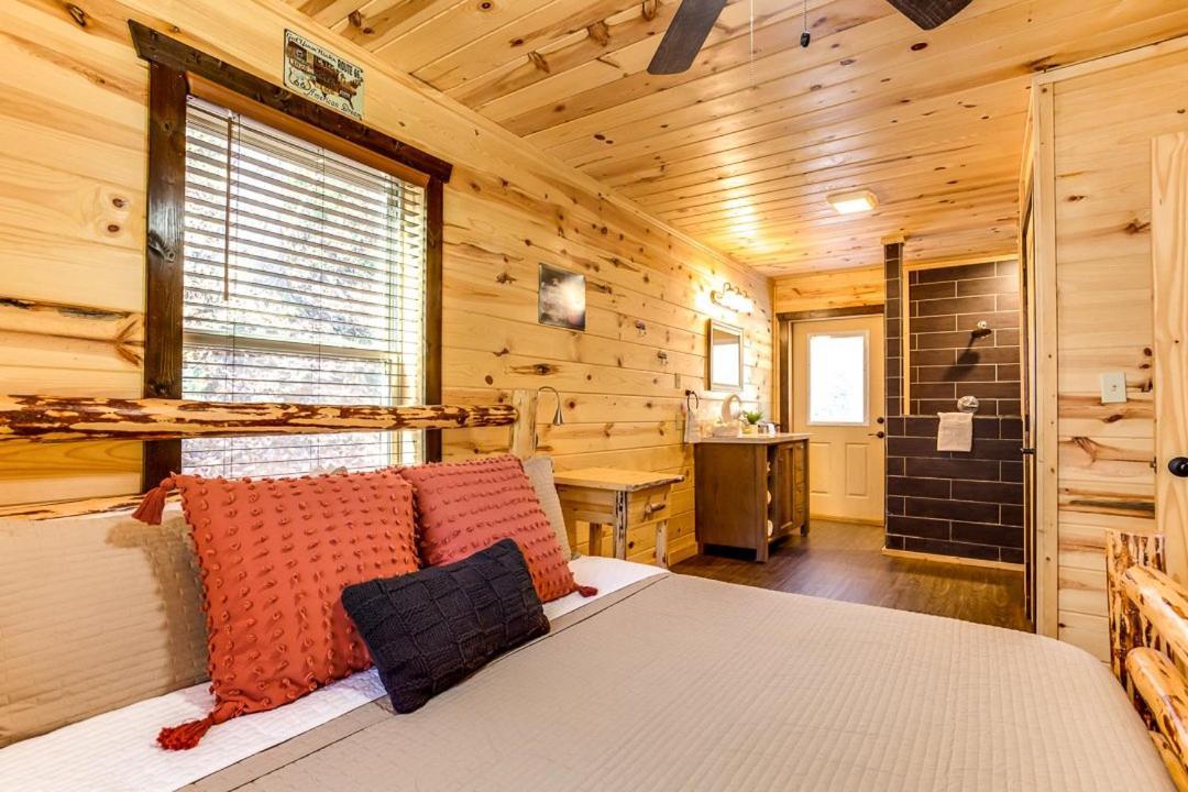 Route 66 Cabin Піджен-Фордж Номер фото
