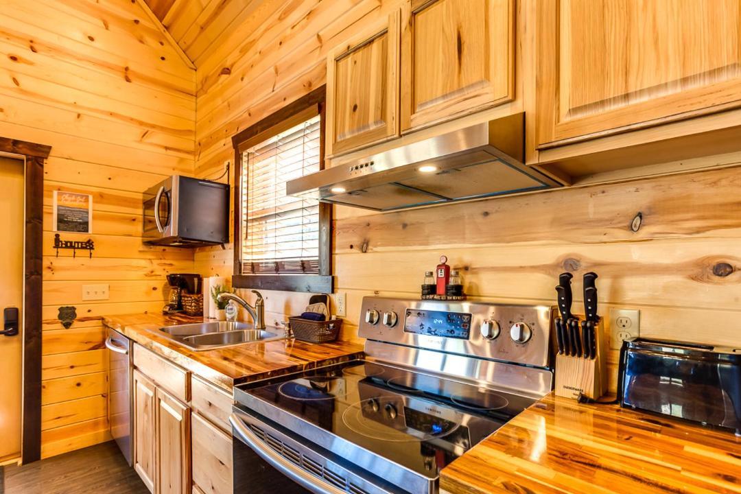 Route 66 Cabin Піджен-Фордж Номер фото
